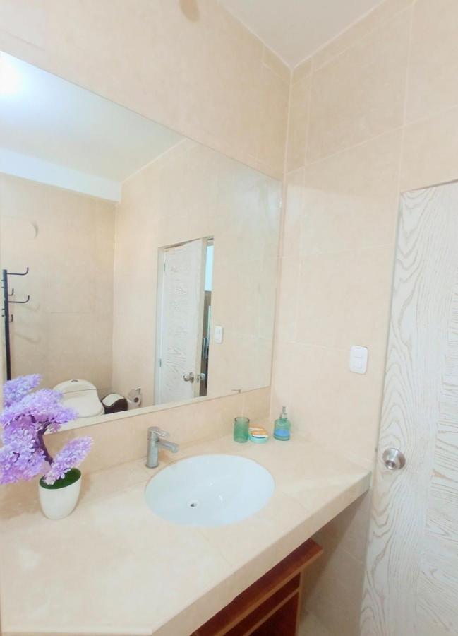 Deluxe Hotel Talara - A 5 Minutos Del Aeropuerto Y Plaza De Armas 客房 照片