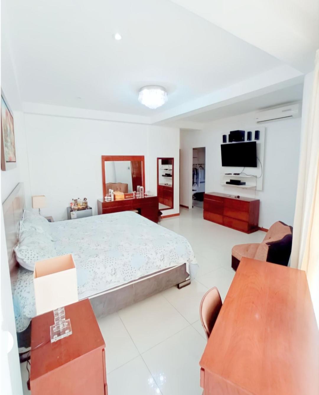 Deluxe Hotel Talara - A 5 Minutos Del Aeropuerto Y Plaza De Armas 外观 照片