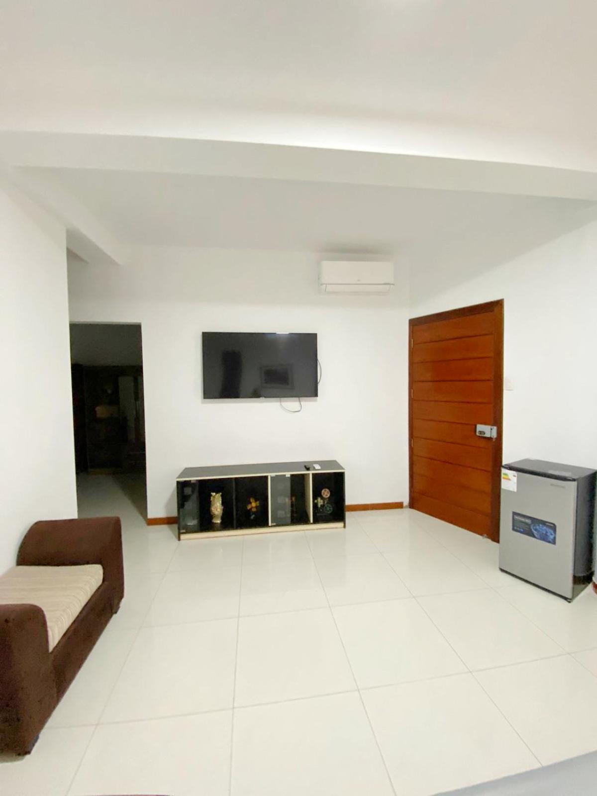 Deluxe Hotel Talara - A 5 Minutos Del Aeropuerto Y Plaza De Armas 客房 照片