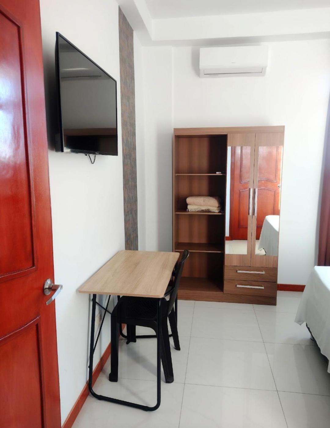 Deluxe Hotel Talara - A 5 Minutos Del Aeropuerto Y Plaza De Armas 外观 照片