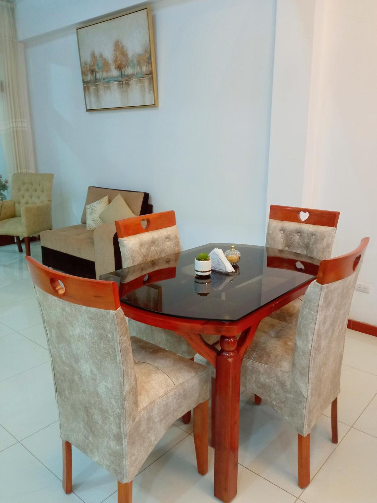 Deluxe Hotel Talara - A 5 Minutos Del Aeropuerto Y Plaza De Armas 外观 照片